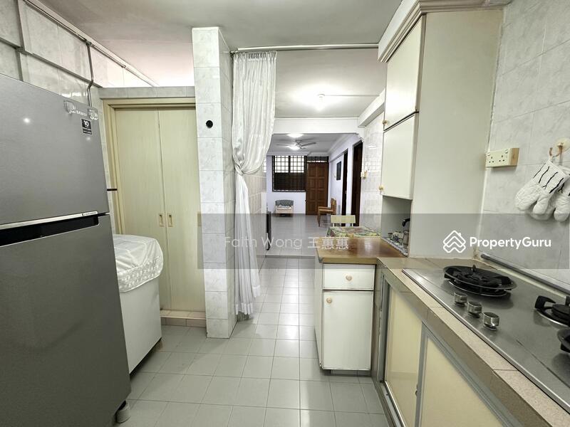 HDB Flat for Sale, 92 Commonwealth Drive, SGD 418,000 | 99-year lease