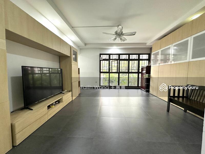 Prop-GPT: HDB Flat: D03  75C Redhill Road