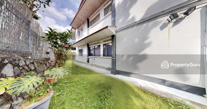 Corner Terrace for Sale: D20, 575395