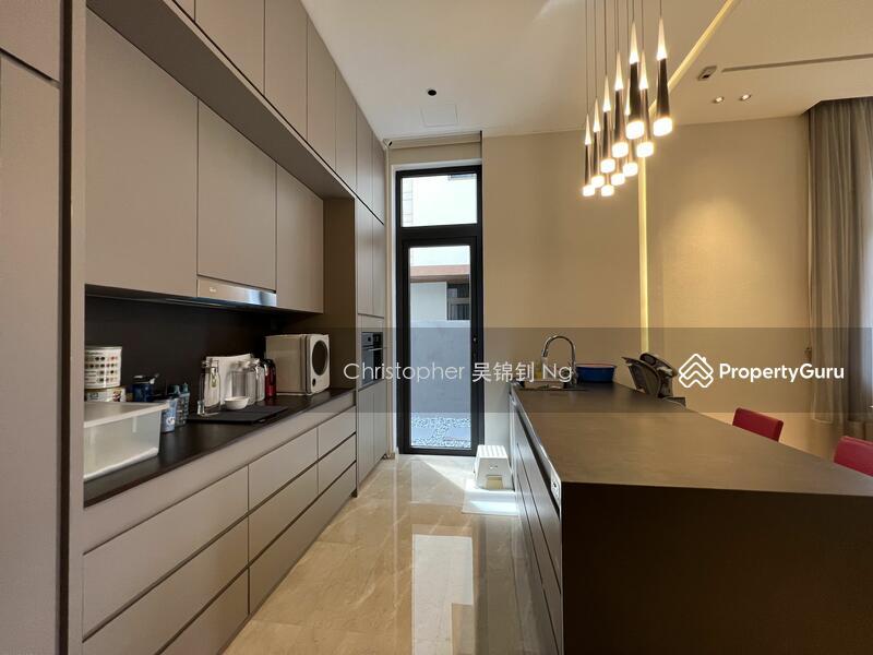 Prop-GPT: Corner Terrace: D19  Beautiful Corner Terraced Home For Sale in Serangoon Garden Enclave