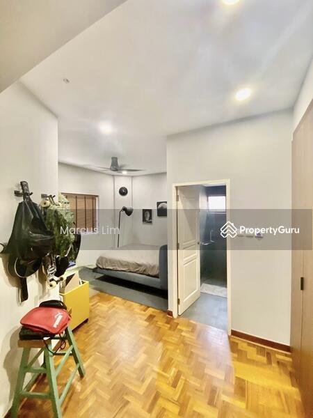Condominium for Sale: D16, 469981