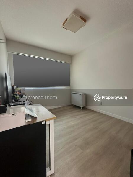 HDB Flat for Sale, 462D Blossom Spring @ Yishun, SGD 600,000 | 99-year lease