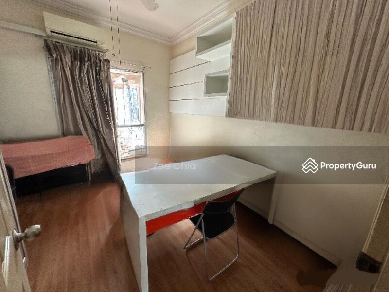 Semi-Detached for Sale: D14, 417215