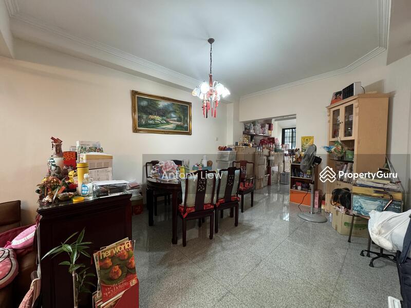 Prop-GPT: Terrace: D28  Sunrise Villa