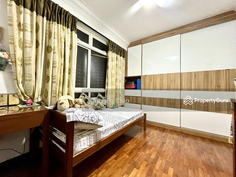 HDB Flat for Sale: D19, 543268