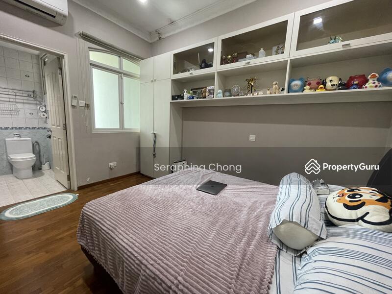 Terrace for Sale, ?? Rare 5Br Ensuite Terrace For Sale, Well-Maintain??1Km To Nan Hua Pri ?? Sc 9828 0064, SGD 5,500,000 | Freehold