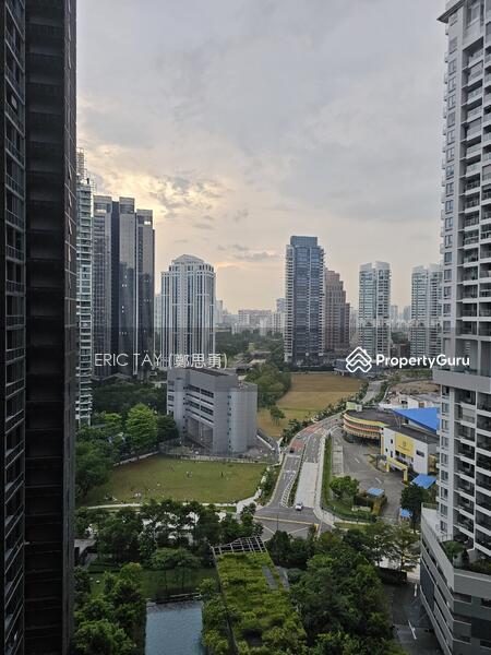 Prop-GPT: Condominium: D09  Martin Modern