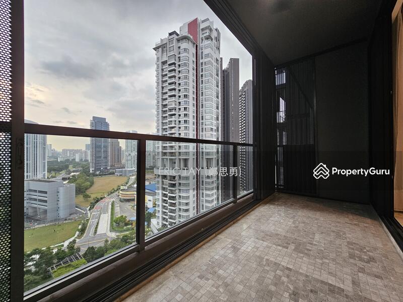 Condominium for Sale: D09, 237992