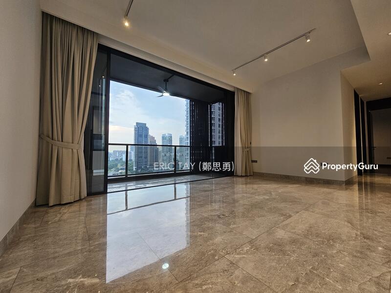 Condominium for Sale: D09, 237992