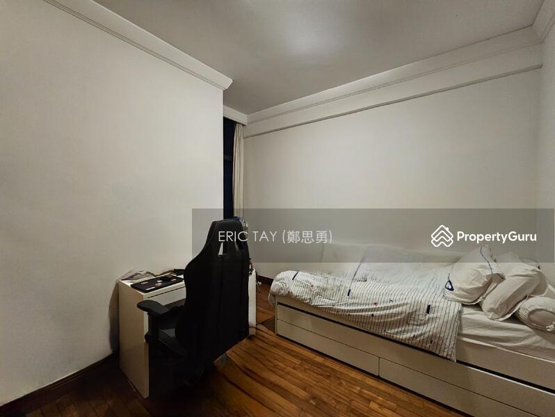 Condominium for Sale, River Place, SGD 1,899,000 | 99-year lease