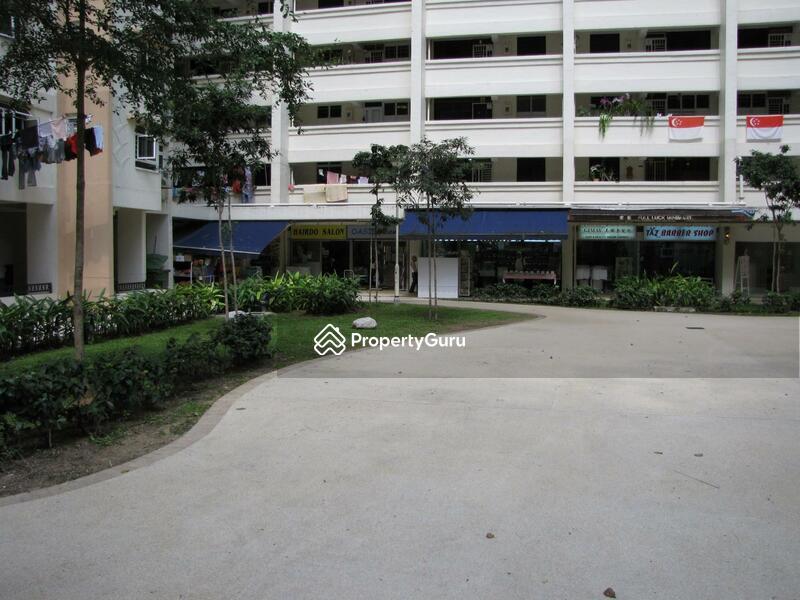 HDB Flat for Sale, 6 Holland Close, SGD 580,000 | 99-year lease
