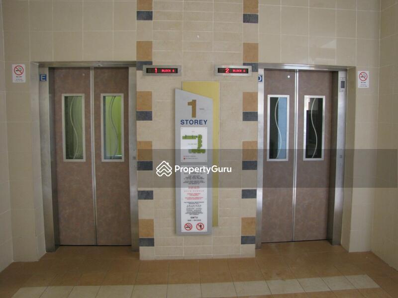 HDB Flat for Sale, 6 Holland Close, SGD 580,000 | 99-year lease