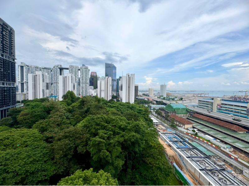HDB Apartment for Sale, 109 Spottiswoode Park Road HDB Apartment For Sale, $968,000, 3 Bed 2 Bath 1,323 sqft $732.00 psf, SGD 968,000 | 99-year Leasehold