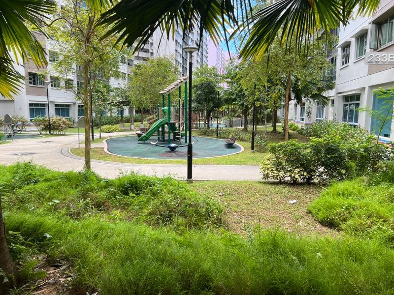 232C Sumang Lane HDB Apartment For Sale, $515,000, 2 Bed 2 Bath 731 sqft $705.00 psf