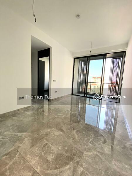 Prop-GPT: Apartment: D09  Martin Modern