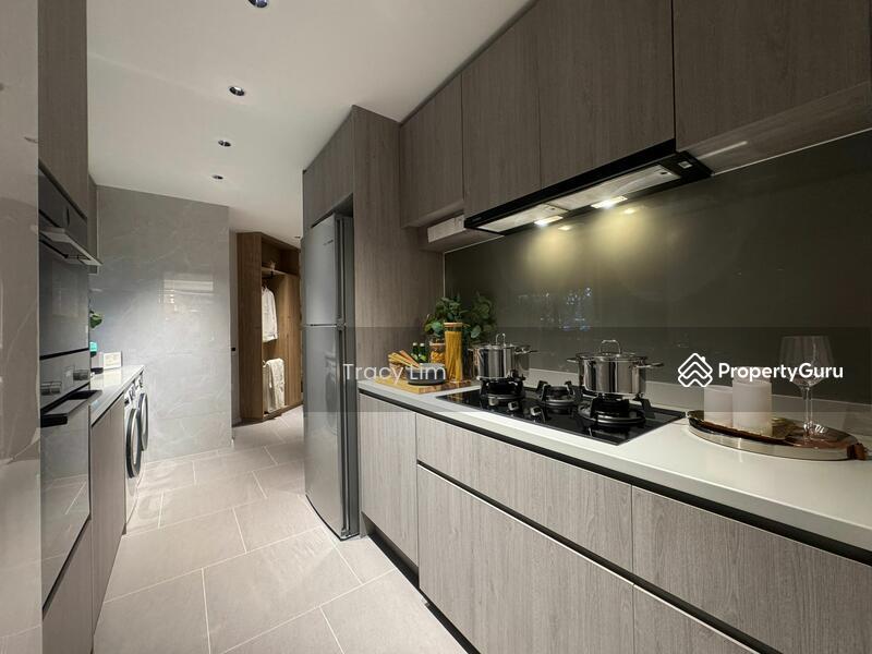 Condominium for Sale, The LakeGarden Residences, SGD 3,100,000 | 99-year lease