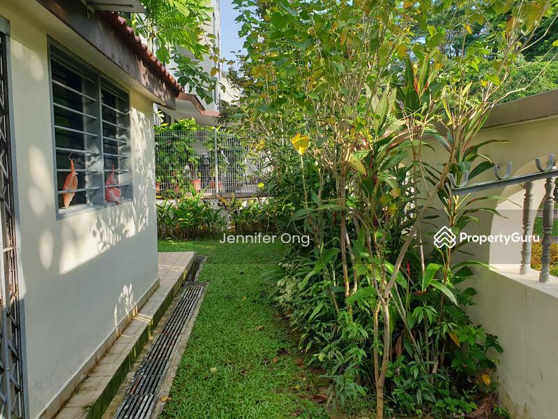 Semi-Detached for Sale, Star Buy! Semi D/Bungalow, 14m Width Frontage, V.Serious Seller, MRT Beauty World, SGD 7,900,000 | Freehold