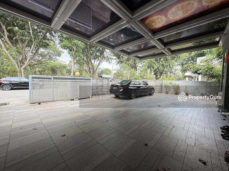 Prop-GPT: Semi-Detached: D28  Florida Park