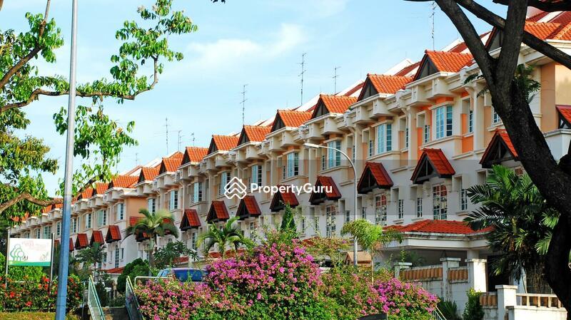 Semi-Detached for Sale: D16, 486000
