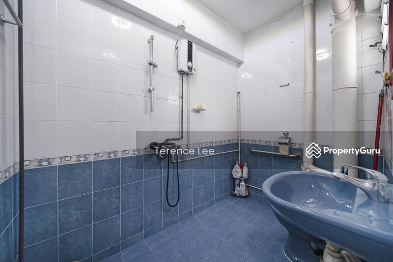 HDB Flat for Sale: D05, 120610