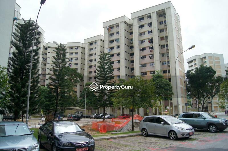 HDB Flat for Sale: D05, 120610