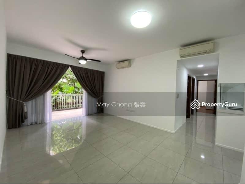 Prop-GPT: Condominium: D19 Punggol Parc Centros