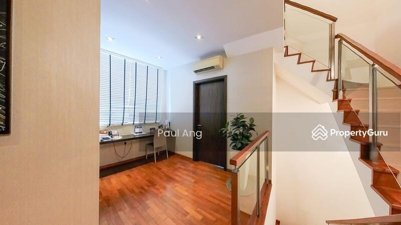 Semi-Detached for Sale: D17, 507000