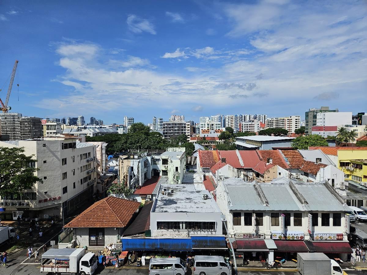 Prop-GPT: Apartment: D14 Geylang Avant Residences