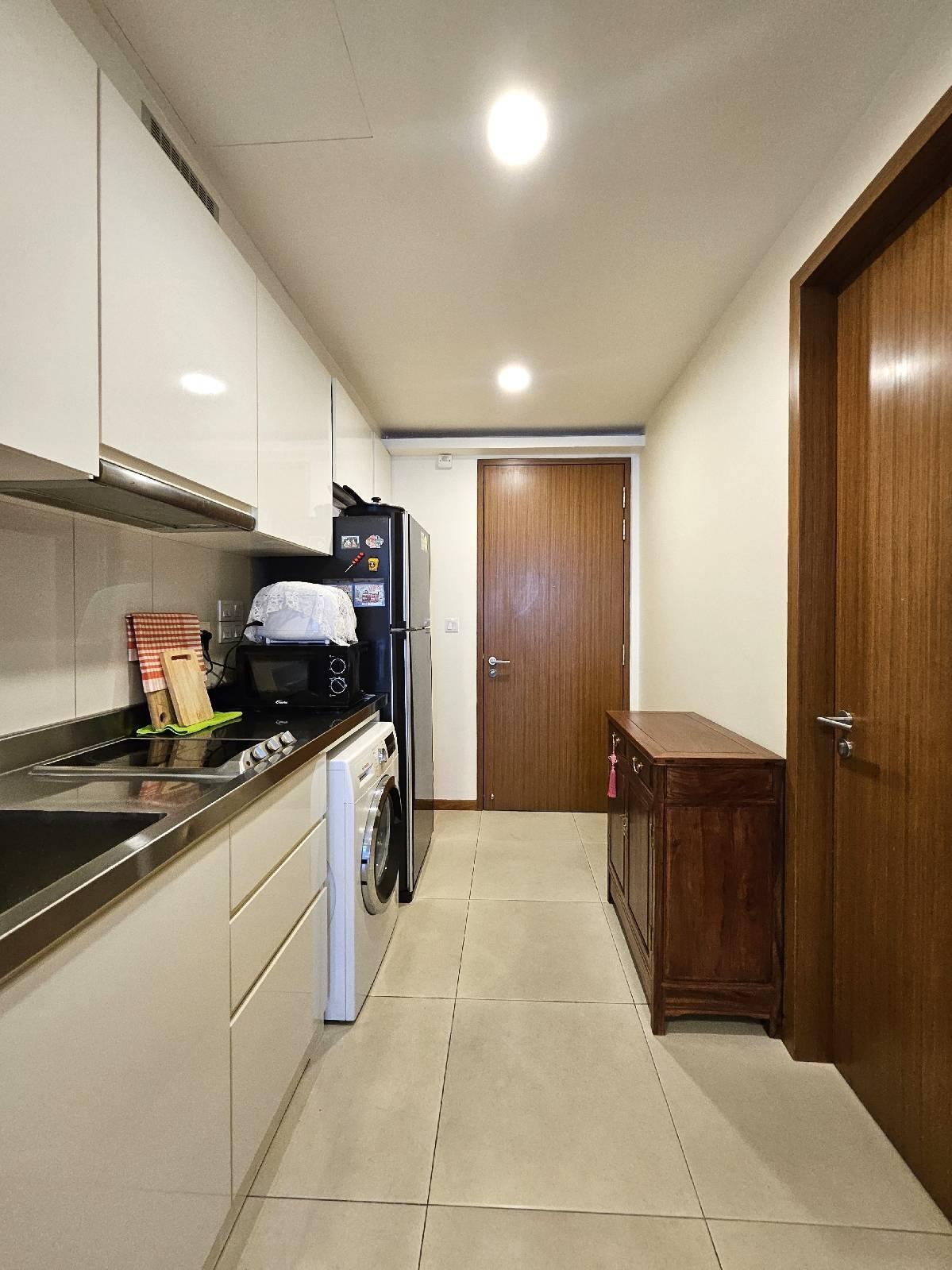 Apartment for Sale, Avant Residences Apartment For Sale, $855,000, 2 Bed 1 Bath 527 sqft $1,622.00 psf, SGD 855,000 | 99-year Leasehold