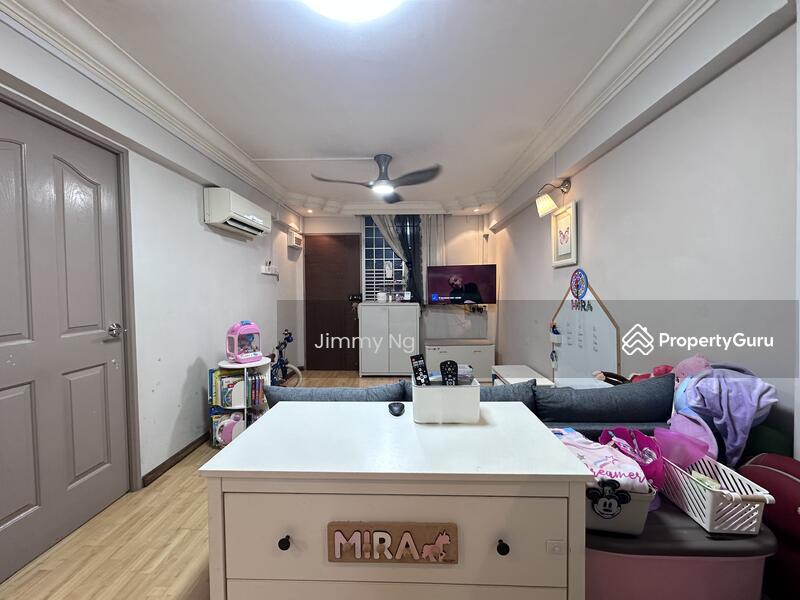 Prop-GPT: HDB Flat: D03  163 Stirling Road