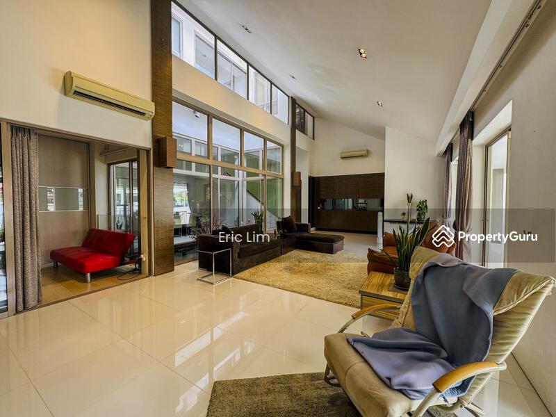 Prop-GPT: Terrace: D19  Serangoon Garden Estate