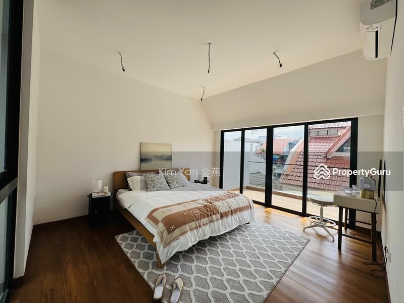Terrace for Sale: D19, 558629