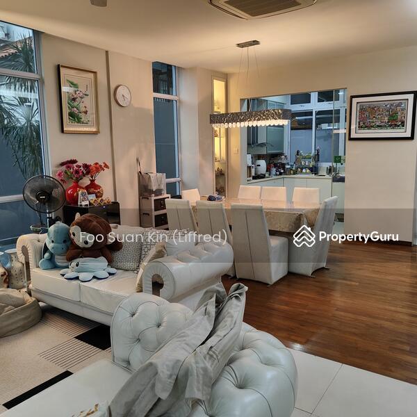 Prop-GPT: Semi-Detached: D19  Priced To Sell Serangoon Gardens 3-sty Semi-d. Cozy Move-in Condition.