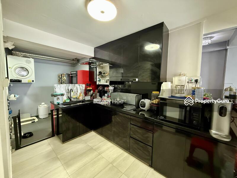 HDB Flat for Sale, 113 Depot Road, SGD 799,999 | 99-year lease