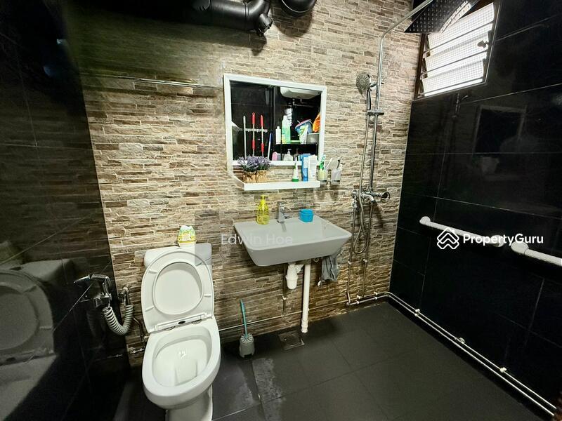 HDB Flat for Sale, 113 Depot Road, SGD 799,999 | 99-year lease