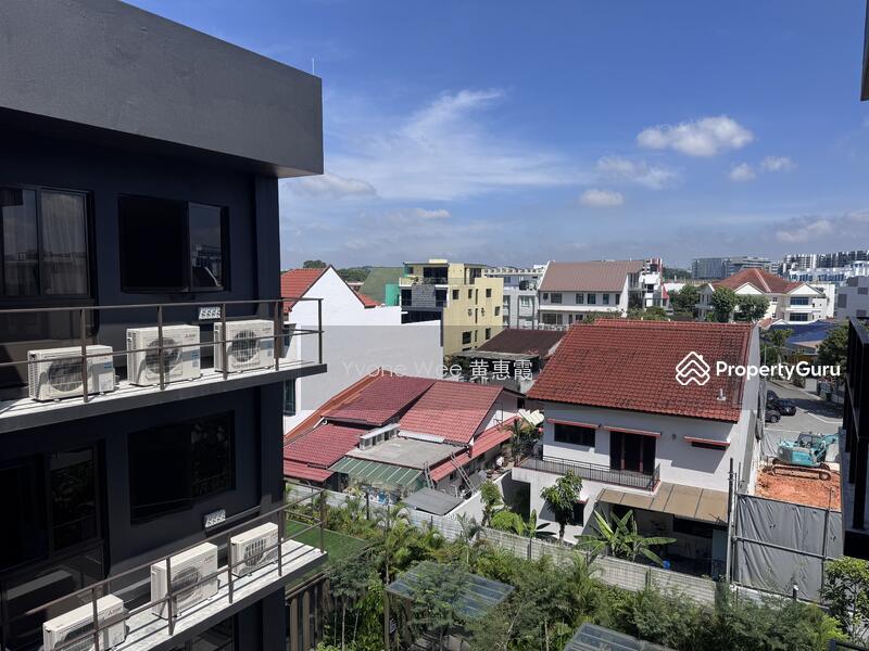 Condominium for Sale, The Commodore, SGD 2,188,000 | 99-year lease