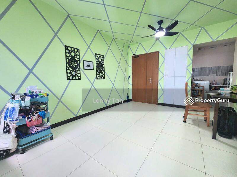 Prop-GPT: HDB Flat: D22  57 Teban Gardens Road