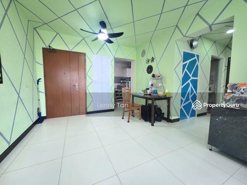 HDB Flat for Sale, 57 Teban Gardens Road, SGD 480,000 | 99-year lease