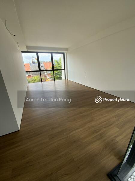Detached for Sale: D19, 548115