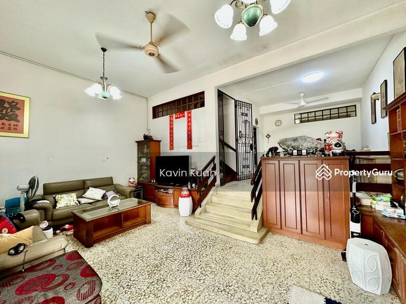 Terrace for Sale: D19, 535000