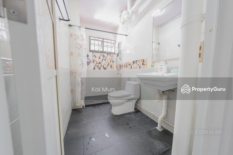 HDB Flat for Sale, 360C Admiralty Drive, SGD 650,000 | 99-year lease