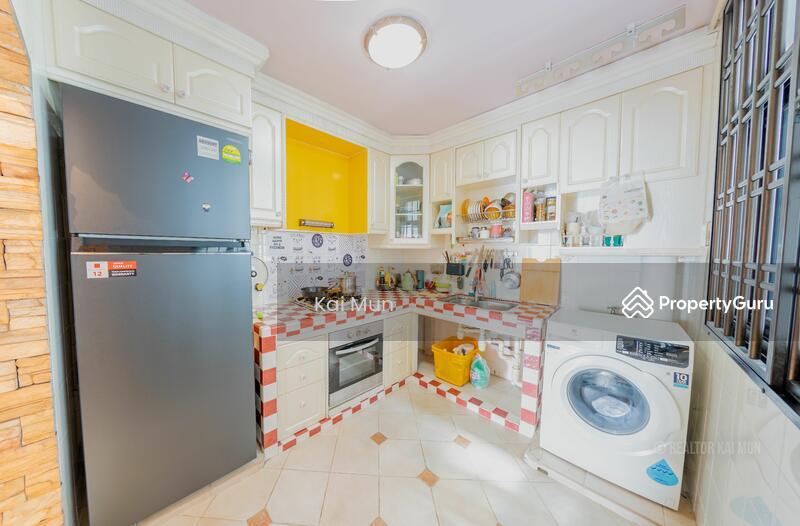 HDB Flat for Sale, 360C Admiralty Drive, SGD 650,000 | 99-year lease