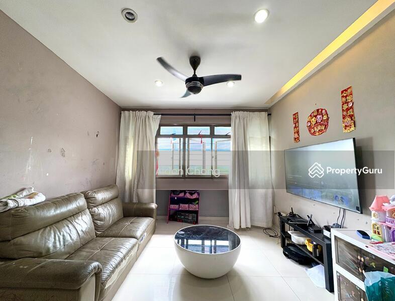 Prop-GPT: HDB Flat: D23 Choa Chu Kang 462 Choa Chu Kang Avenue 4