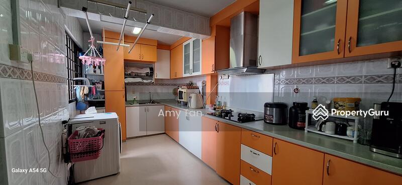 HDB Flat for Sale, 212 Jurong East Street 21, SGD 718,800 | 99-year lease