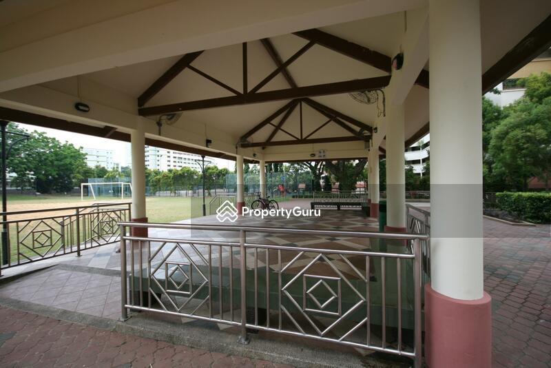 HDB Flat for Sale, 212 Jurong East Street 21, SGD 718,800 | 99-year lease