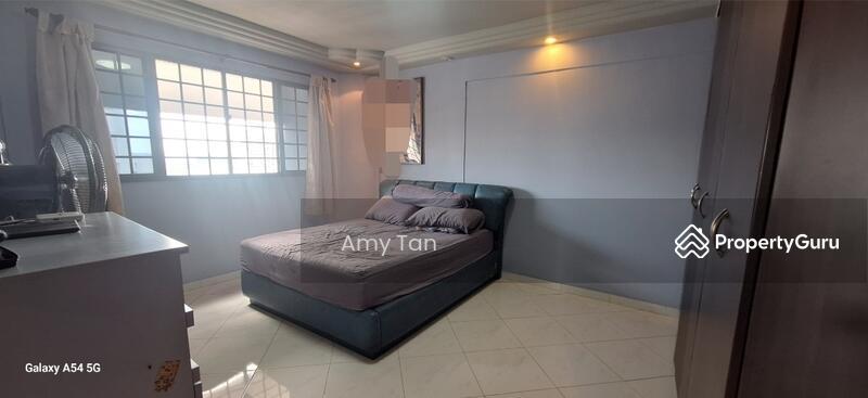 HDB Flat for Sale, 212 Jurong East Street 21, SGD 718,800 | 99-year lease