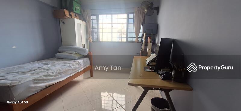 HDB Flat for Sale, 212 Jurong East Street 21, SGD 718,800 | 99-year lease