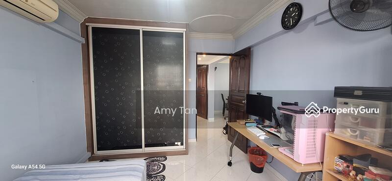 HDB Flat for Sale, 212 Jurong East Street 21, SGD 718,800 | 99-year lease