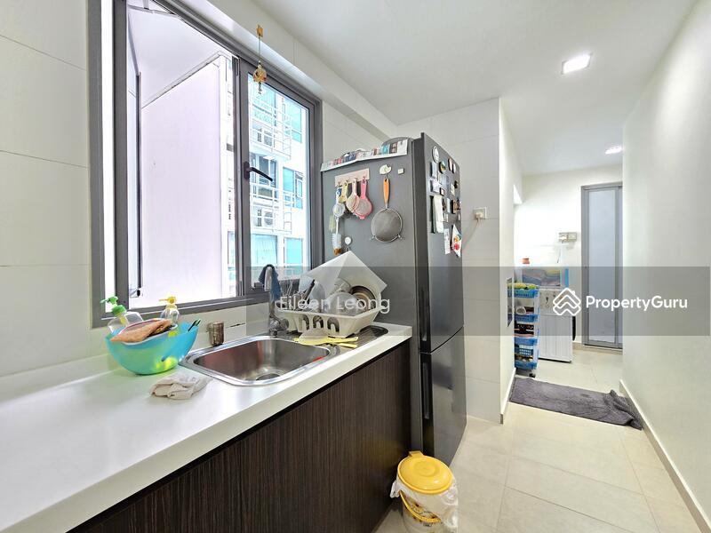 Condominium for Sale, Waterfront Waves, SGD 2,194,000 | 99-year lease