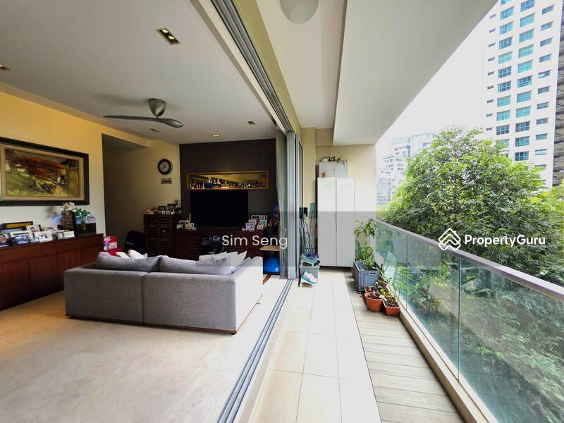 Condominium for Sale: D09, 237989